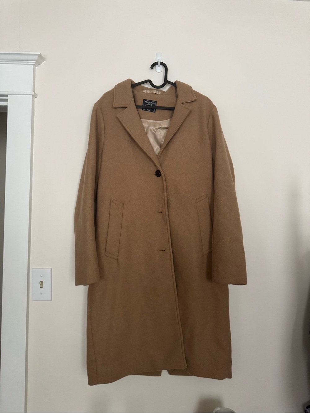 Abercrombie & Fitch Camel Single-Button Wool-Blend Trench Coat